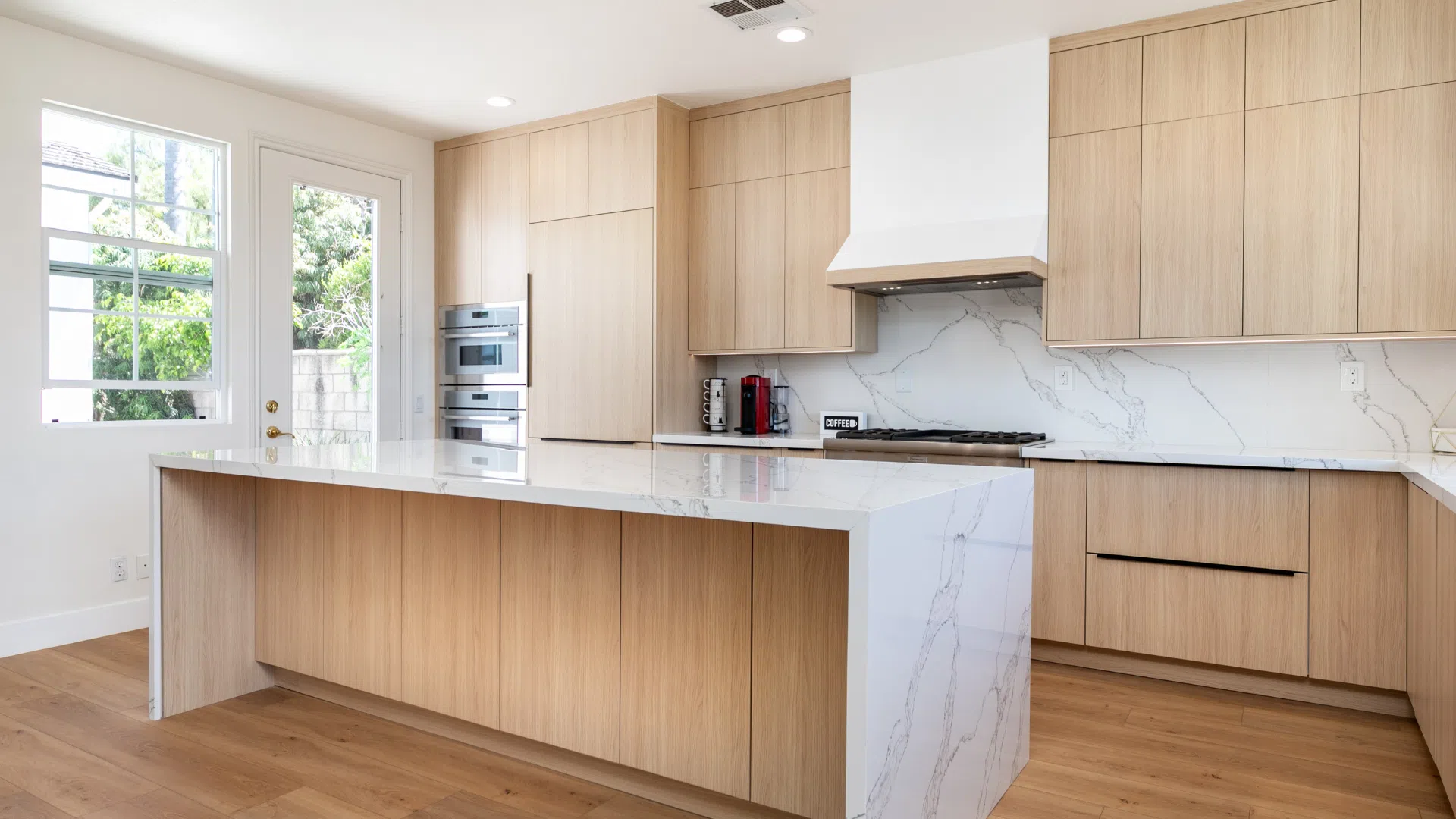 OC Project - Vicenza Oak P7 1920x1080